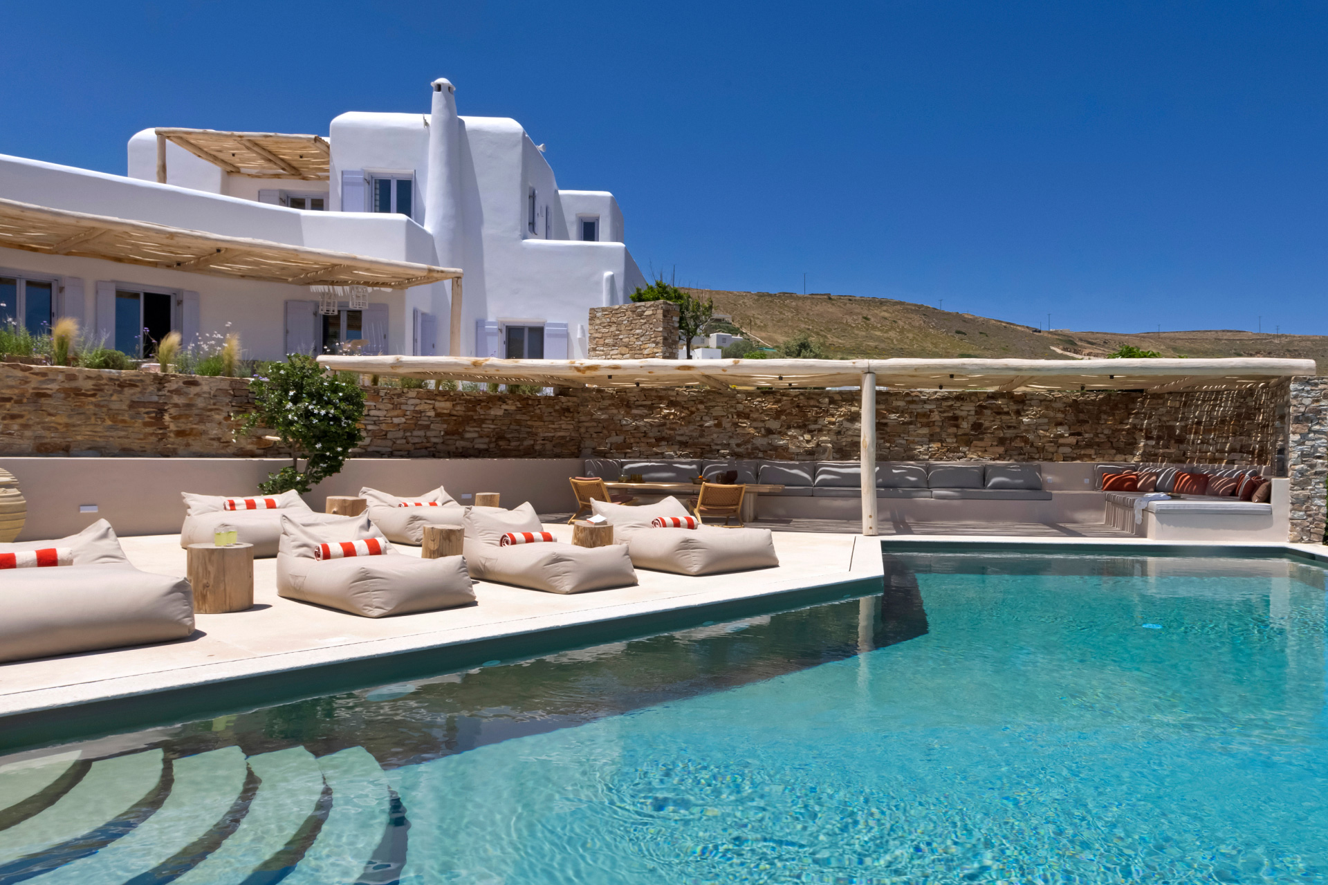 Kairos Luxury Villa In Antiparos Town Antiparos The Thinking Traveller