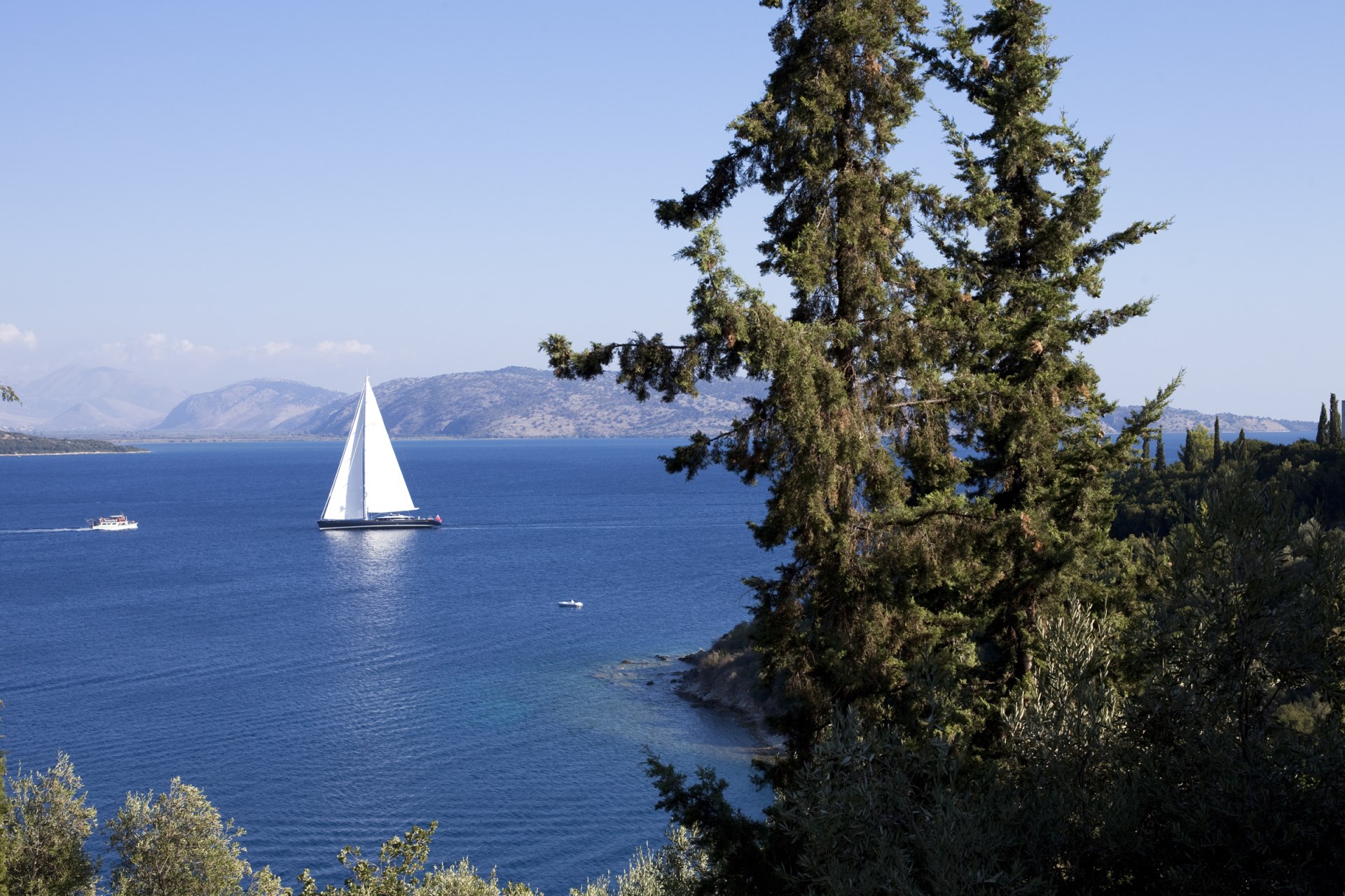 Boat rental on Corfu