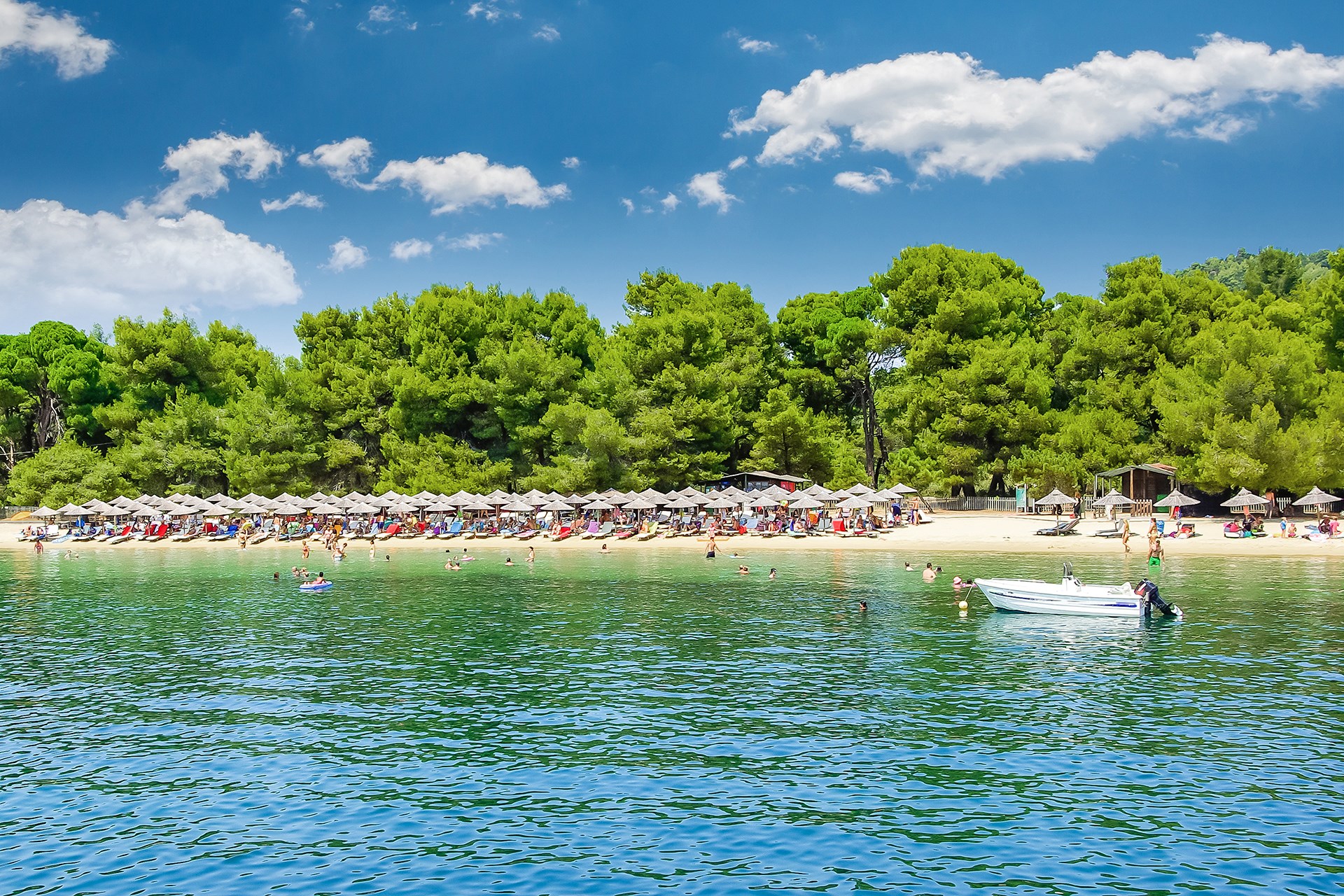 Boat trips in Skiathos