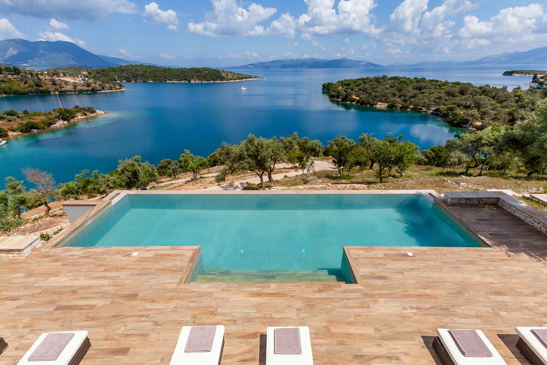 Hippokampoi, Villas in Meganissi | The Thinking Traveller