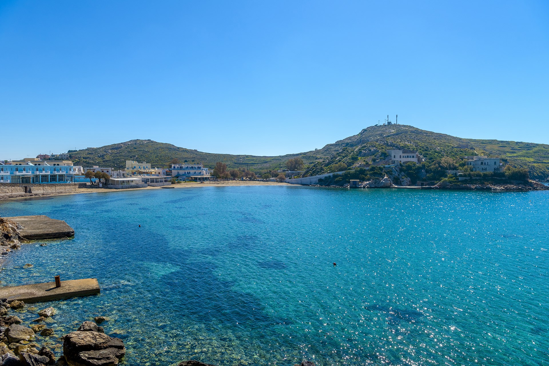 Thani, luxury villas on Syros, the Cyclades, Greece - The Thinking ...